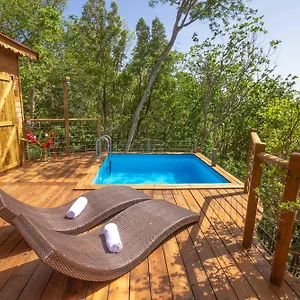 Au Jardin Des Colibris Ecolodge&spa Village de vacances